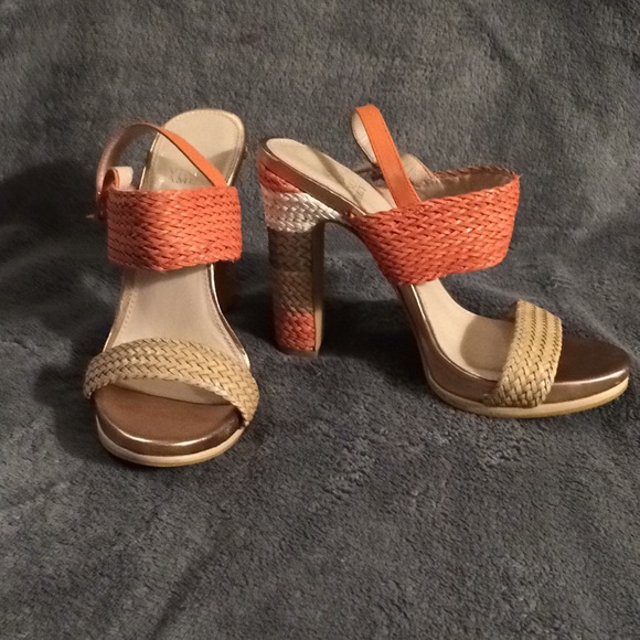 Vince Camuto Shoes - Vince Camuto Heels Size 8 Woven Island BOHO